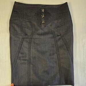 Women's Gizzly Black Faux 3 Button Front U.S Size 6-6 Skirt